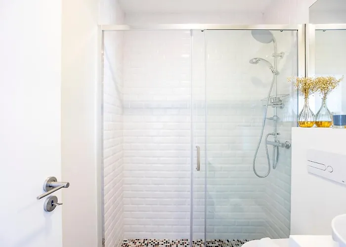 Lejlighed Elegant W/ Ac & Balcony By Lovelystay Porto